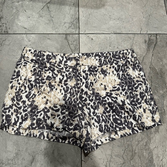 Joie Black and Cream Patterned High Waist Shorts - Picture 1 of 3